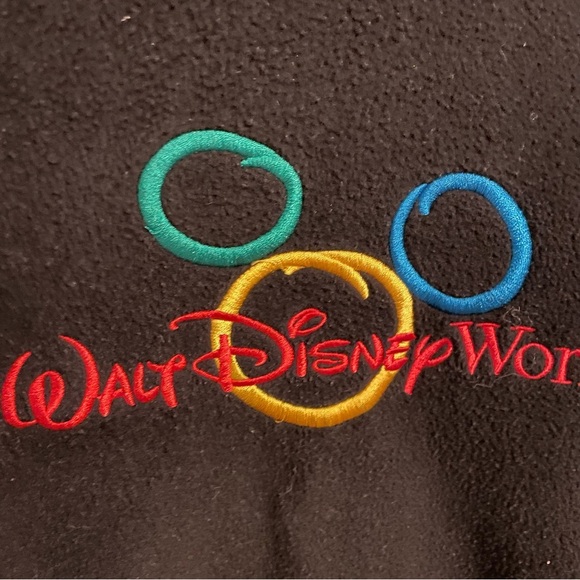 Vintage Walt Disney World Fuzzy Crewneck sweatshirt - Picture 4 of 5